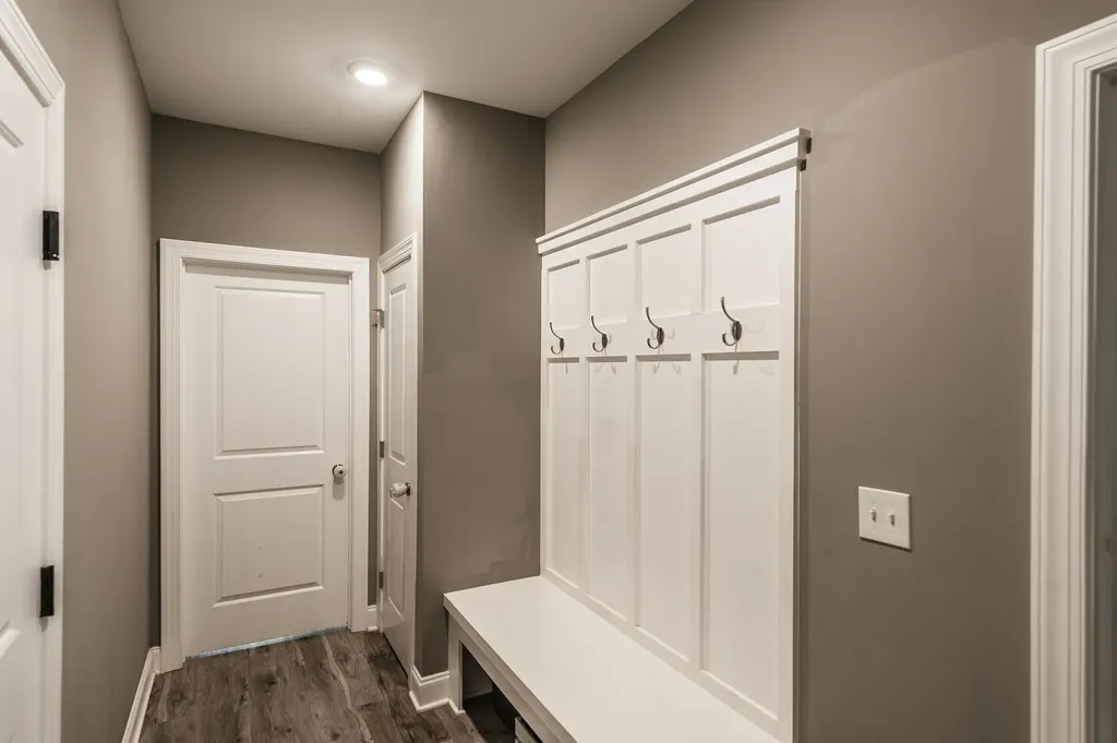 8326 Betts Road Greenbrier TN 37073