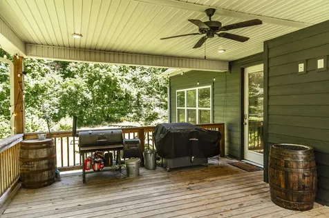 8326 Betts Road Greenbrier TN 37073