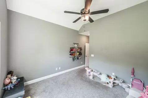 8326 Betts Road Greenbrier TN 37073