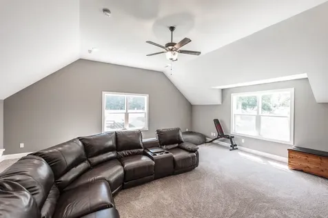 8326 Betts Road Greenbrier TN 37073