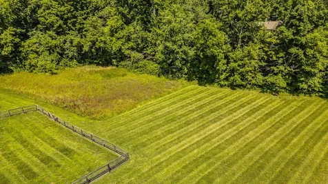 8326 Betts Road Greenbrier TN 37073