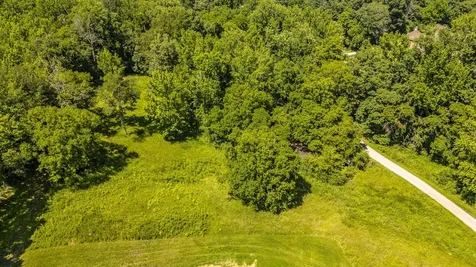 8326 Betts Road Greenbrier TN 37073