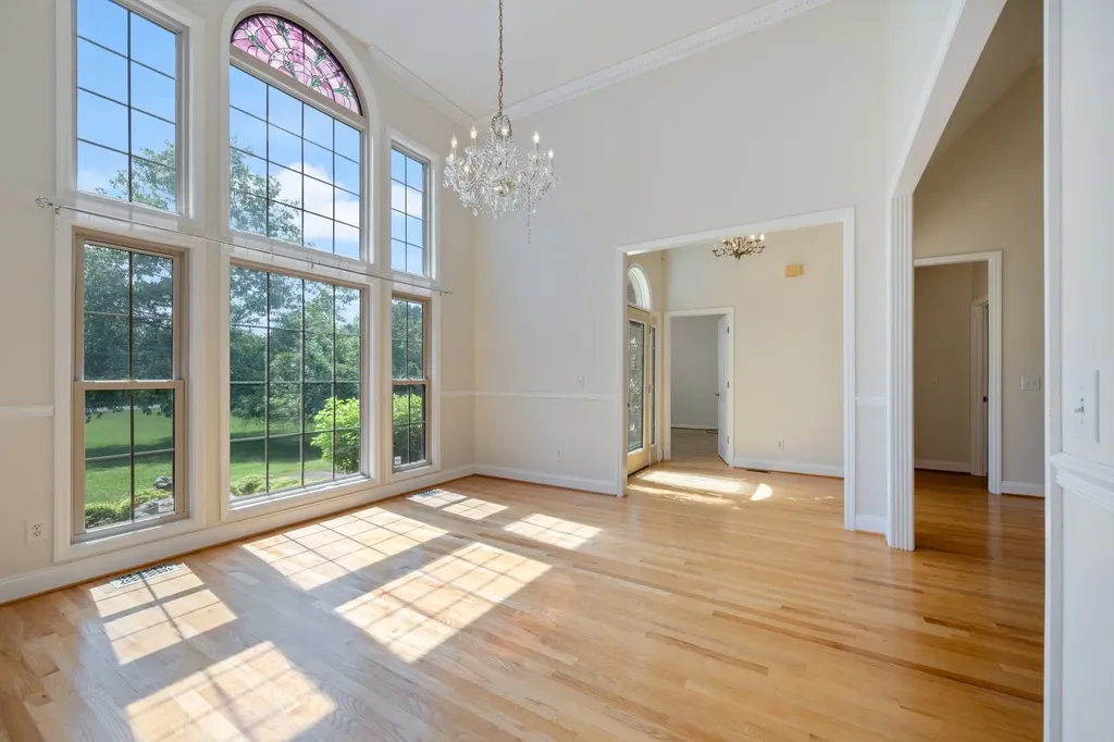 1026 Madison Creek Road Goodlettsville TN 37072