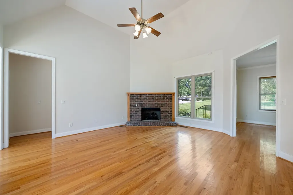 1026 Madison Creek Road Goodlettsville TN 37072