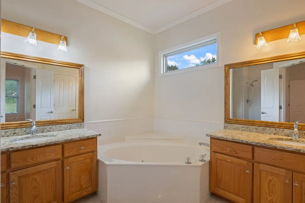 1026 Madison Creek Road Goodlettsville TN 37072