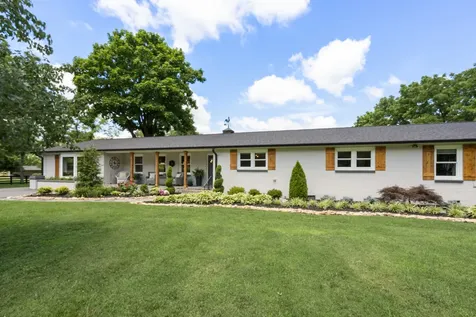 904 Highway 48, S Dickson TN 37055