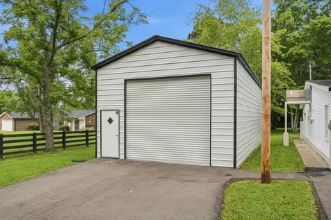 904 Highway 48, S Dickson TN 37055