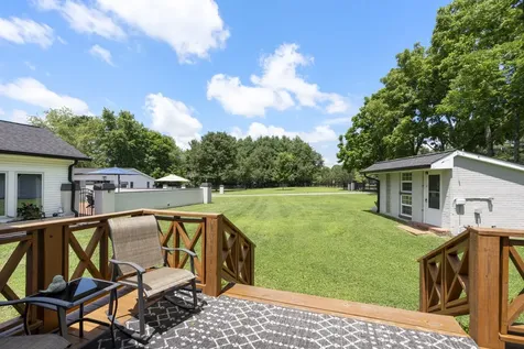 904 Highway 48, S Dickson TN 37055