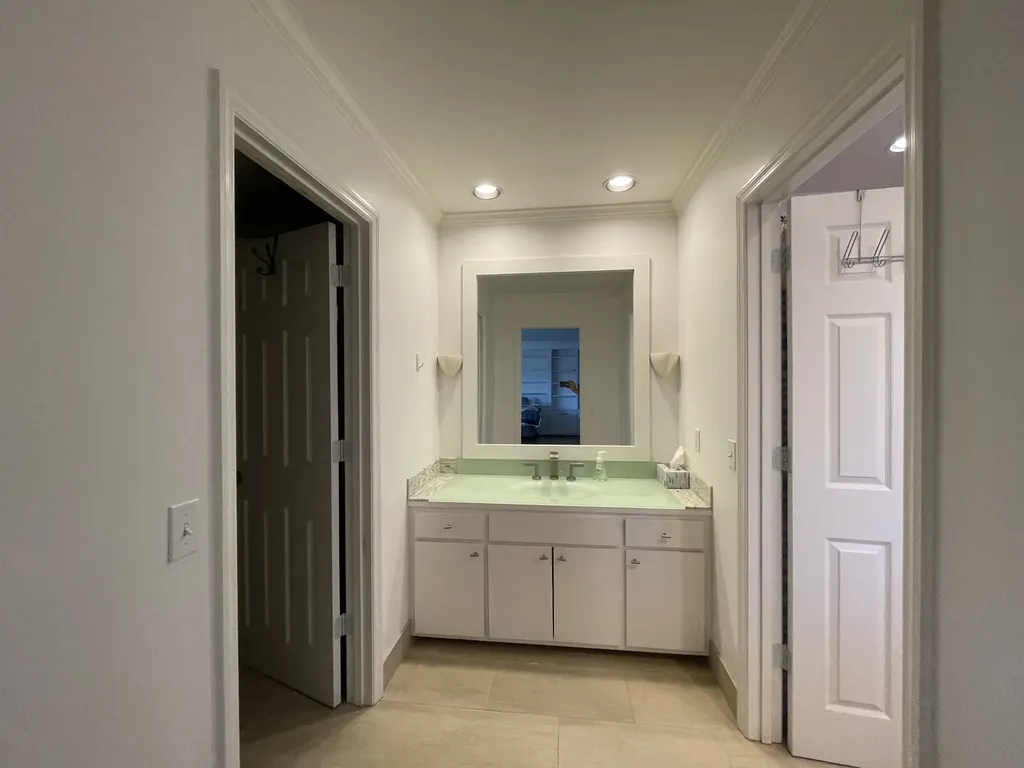 401 Bowling Avenue Nashville TN 37205