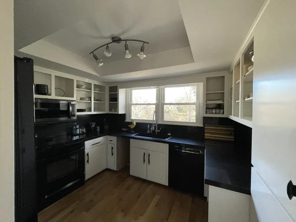 401 Bowling Avenue Nashville TN 37205