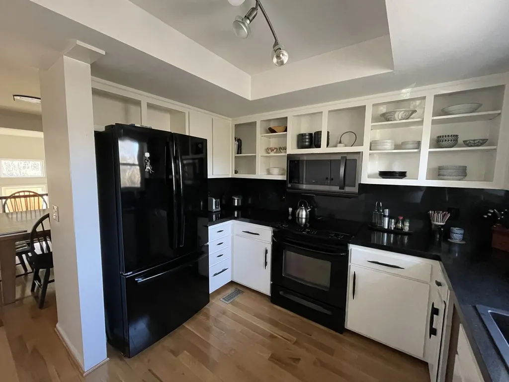 401 Bowling Avenue Nashville TN 37205