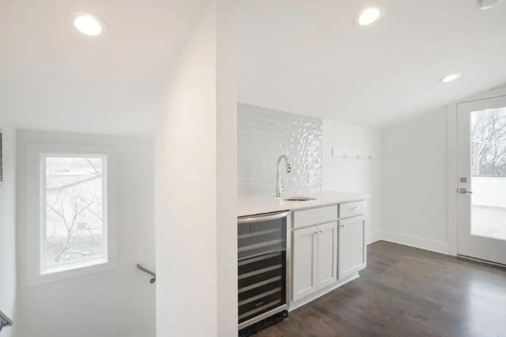 1114B 2nd Ave, S Nashville TN 37210