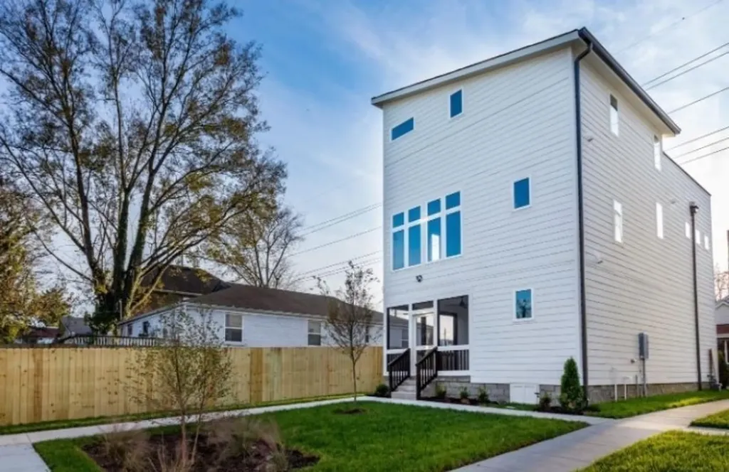 1114B 2nd Ave, S Nashville TN 37210