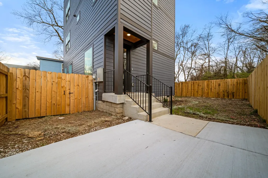 1923 Britt Place Nashville TN 37208
