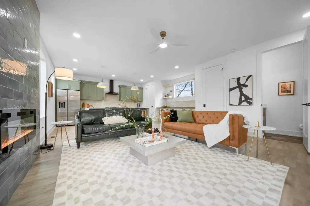 1923 Britt Place Nashville TN 37208