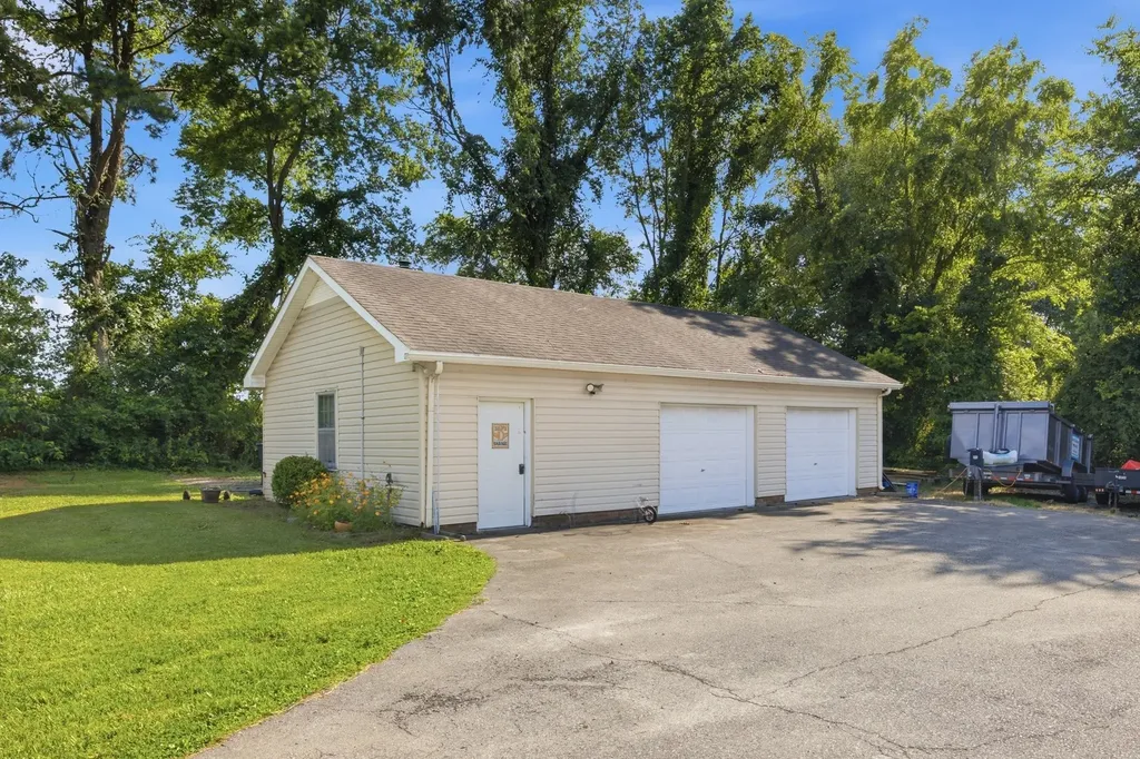 3276 Trough Springs Road Clarksville TN 37043