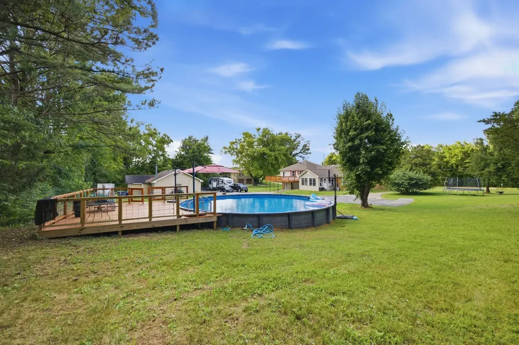 3276 Trough Springs Road Clarksville TN 37043