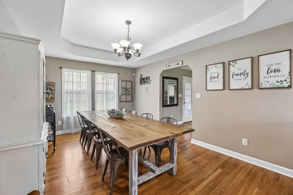 185 Favre Circle Winchester TN 37398