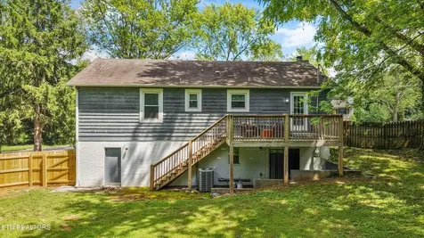 1717 Penwood Drive Knoxville TN 37922
