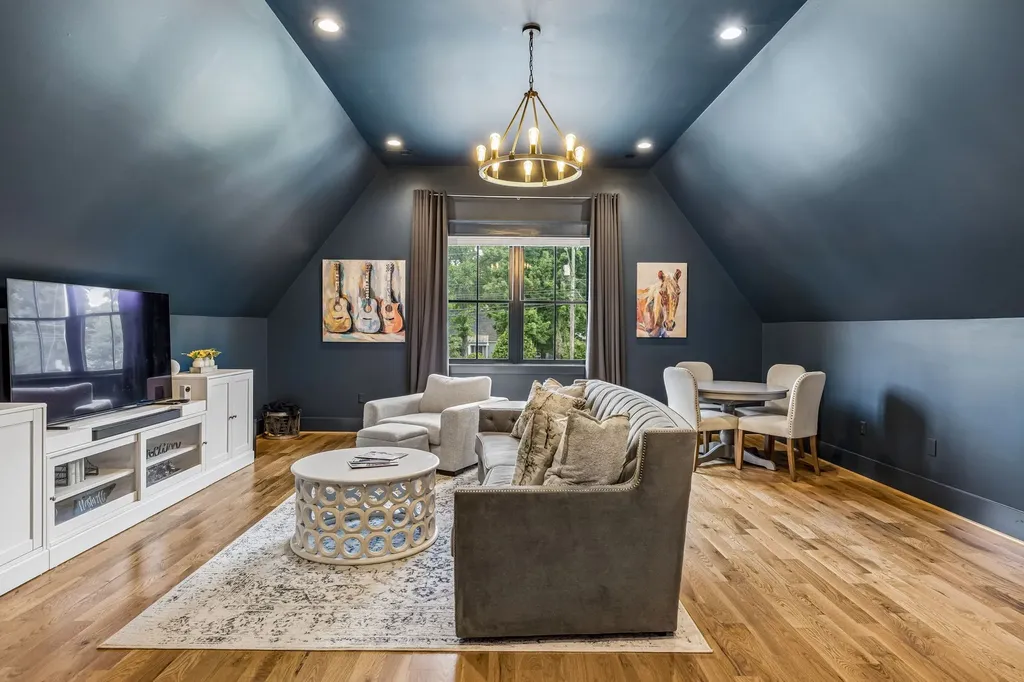 939 Woodmont Boulevard Nashville TN 37204