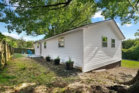 90 Whitman Street Ringgold GA 30736