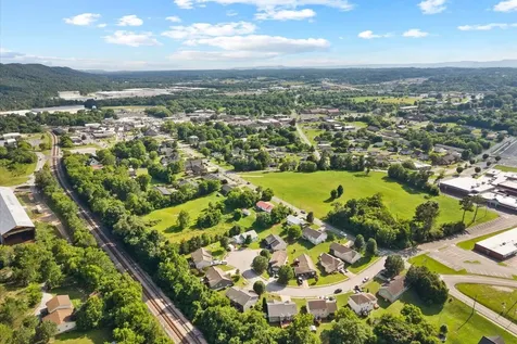 90 Whitman Street Ringgold GA 30736