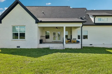 104 Aplin Branch Road Cottontown TN 37048