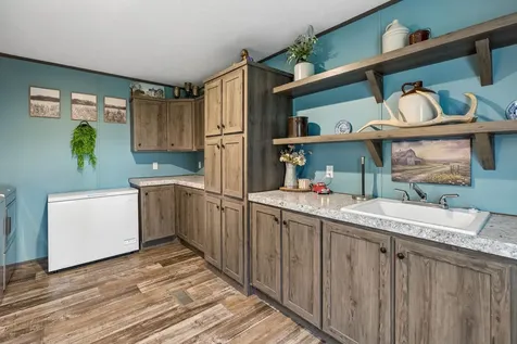 595 Days Road Lafayette TN 37083