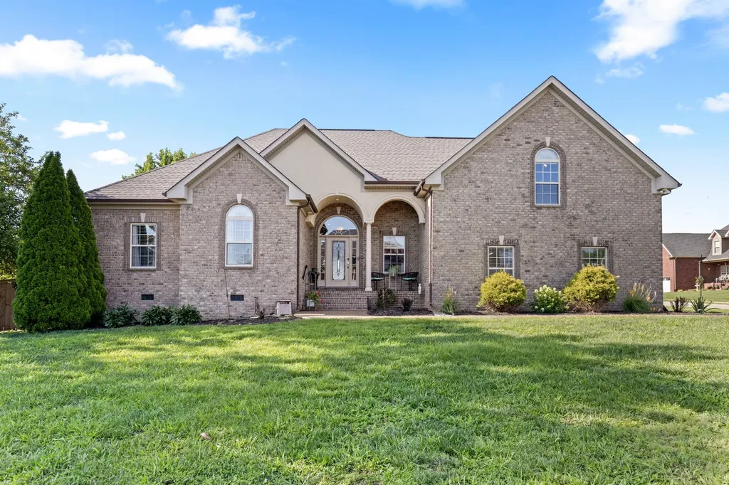 101 Ashfield Court White House TN 37188