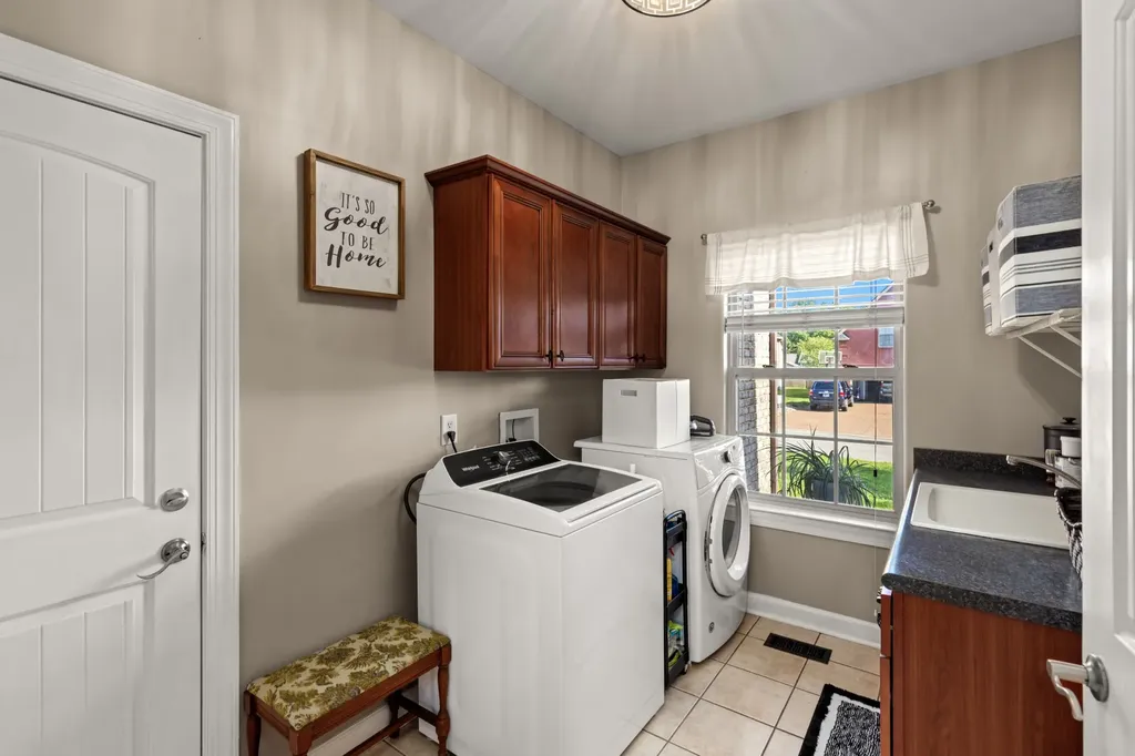 101 Ashfield Court White House TN 37188