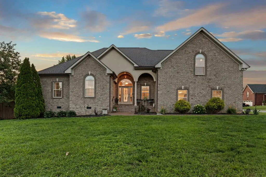 101 Ashfield Court White House TN 37188
