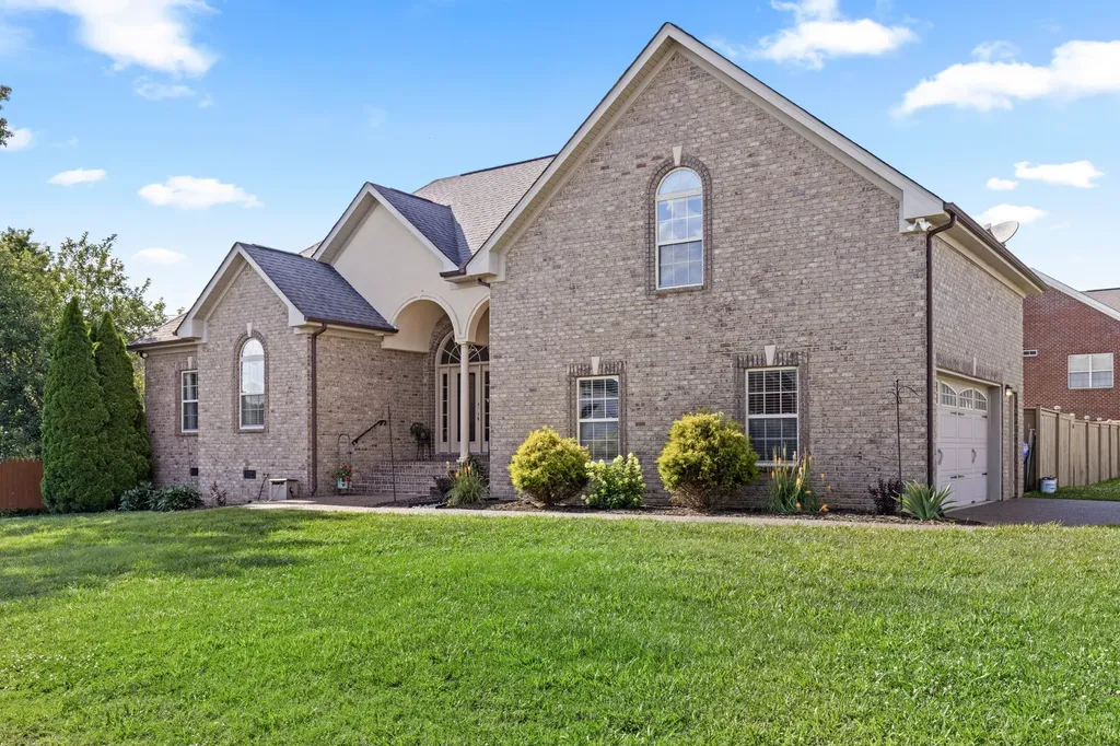 101 Ashfield Court White House TN 37188