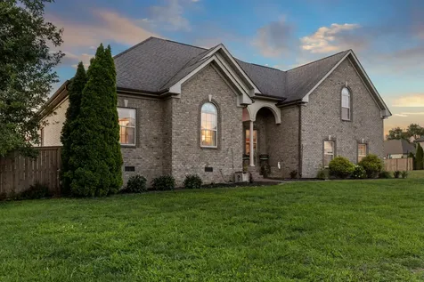 101 Ashfield Court White House TN 37188