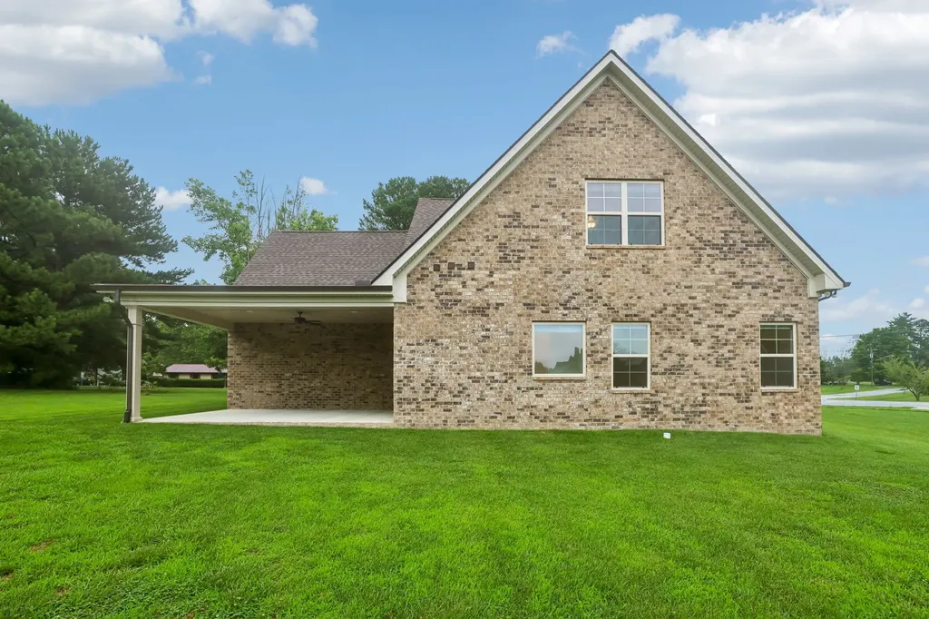 248 Doak Road Manchester TN 37355