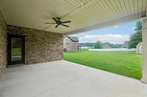 248 Doak Road Manchester TN 37355