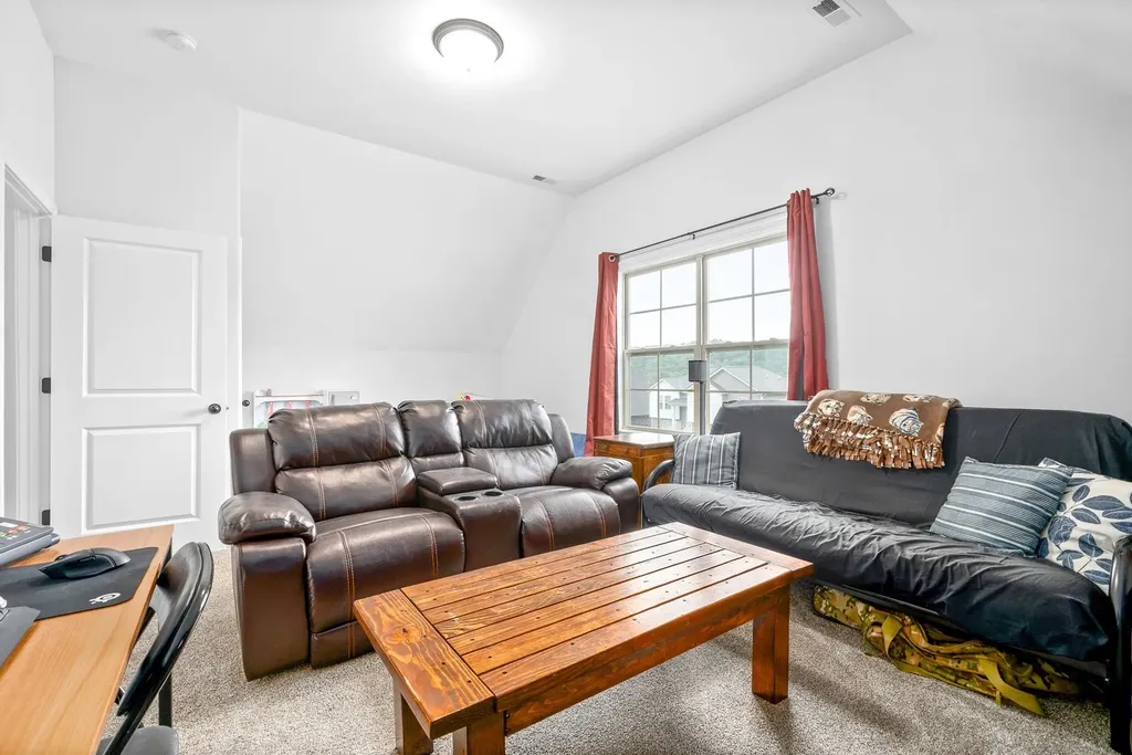 1082 Winesap Road Clarksville TN 37040