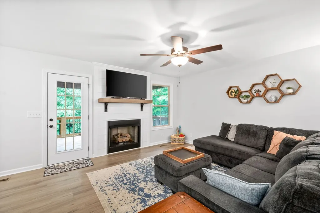 1082 Winesap Road Clarksville TN 37040