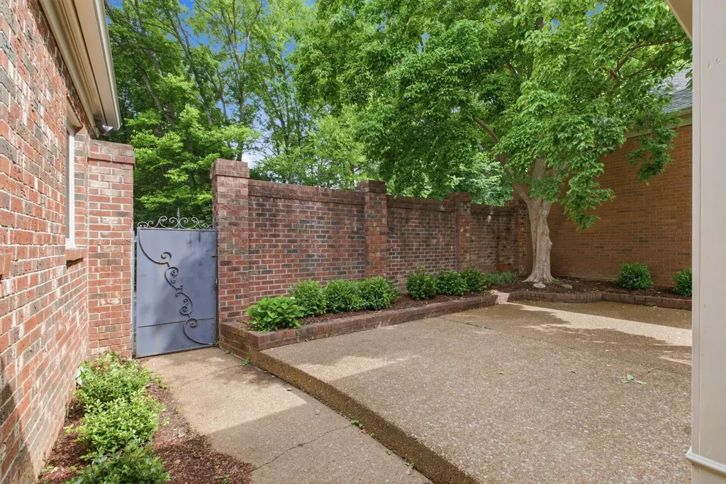 55 Revere Park Nashville TN 37205