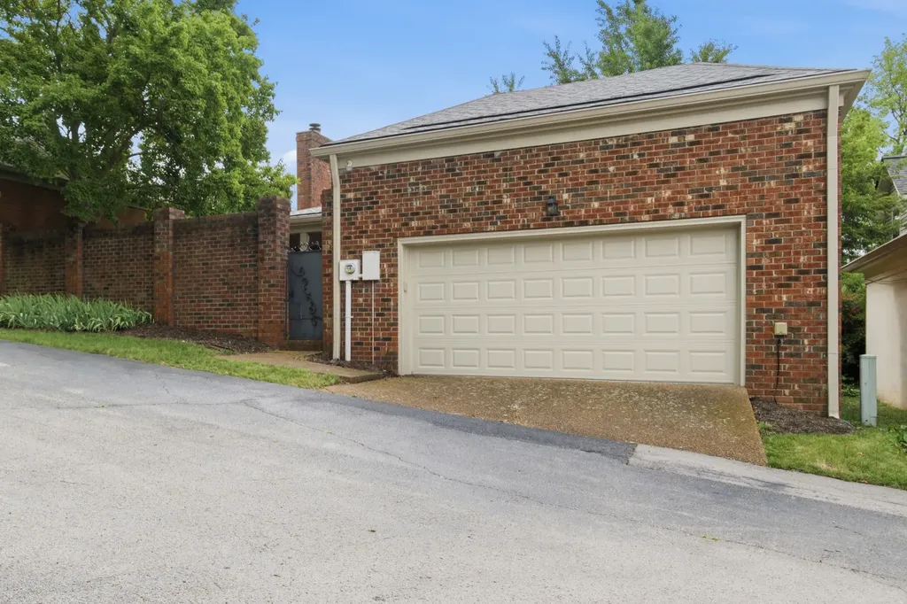 55 Revere Park Nashville TN 37205