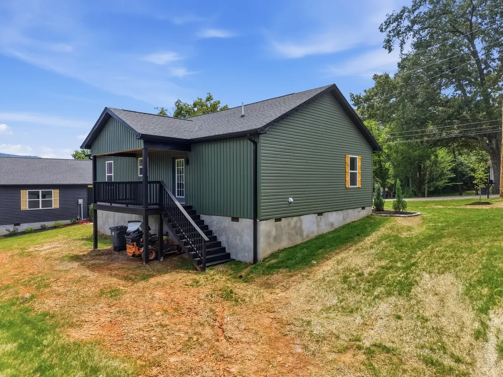 214 Twin Oaks Road Mcminnville TN 37110