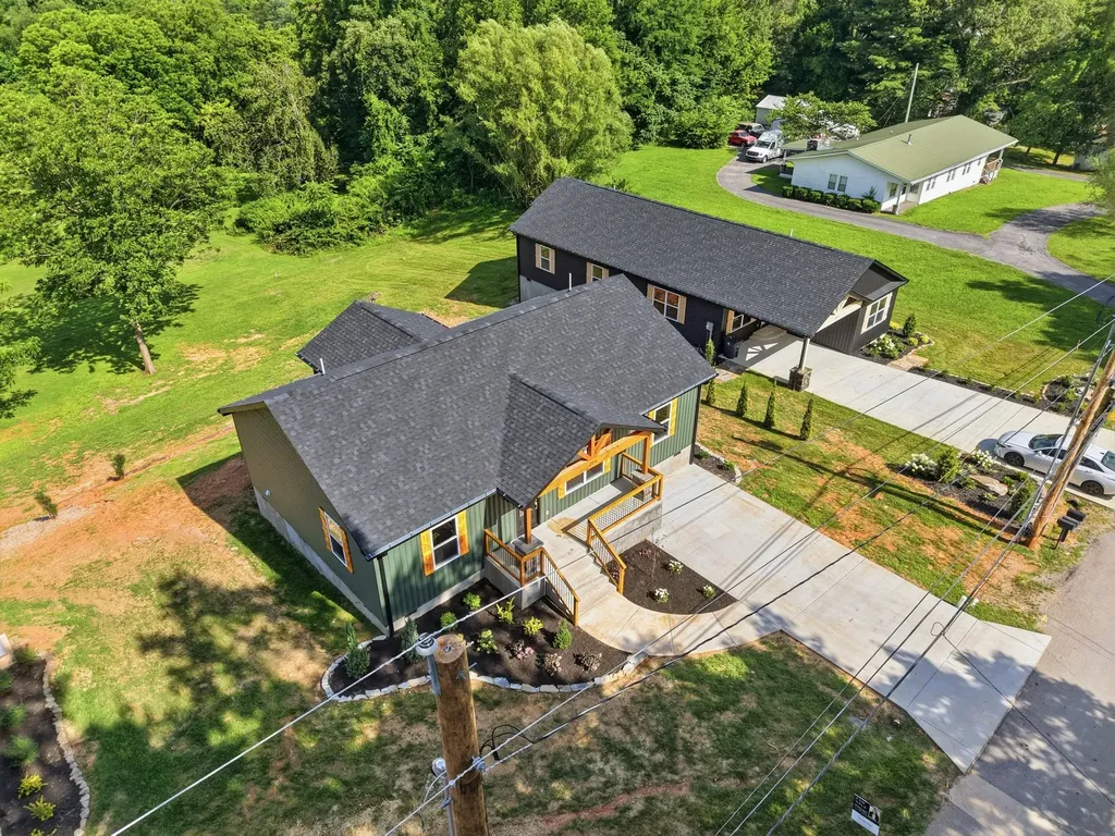 214 Twin Oaks Road Mcminnville TN 37110