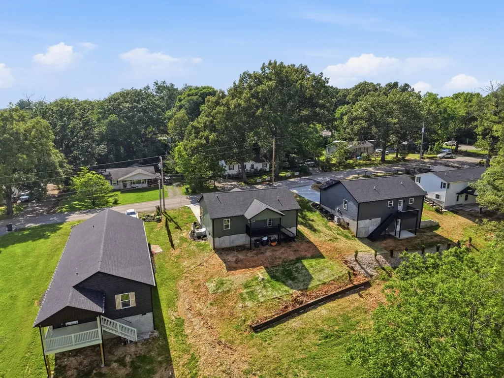 214 Twin Oaks Road Mcminnville TN 37110