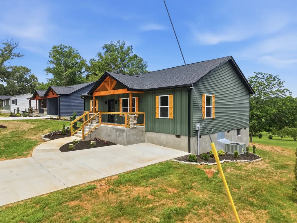 214 Twin Oaks Road Mcminnville TN 37110