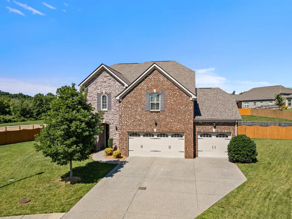 995 Waterstone Drive Lebanon TN 37090