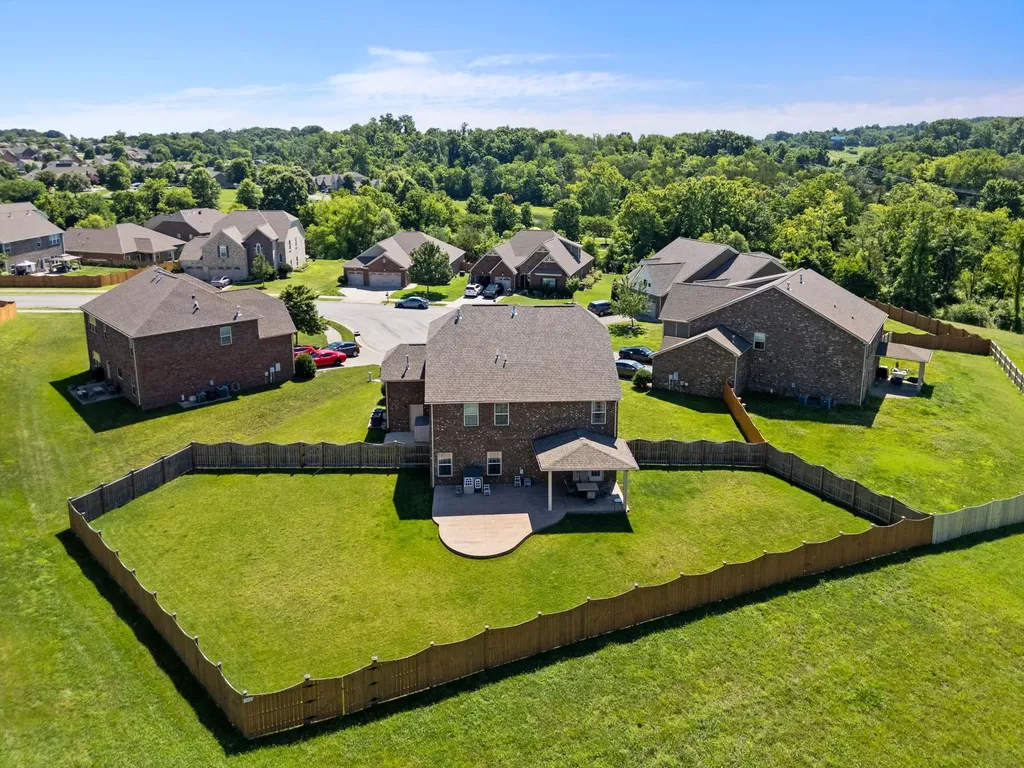 995 Waterstone Drive Lebanon TN 37090
