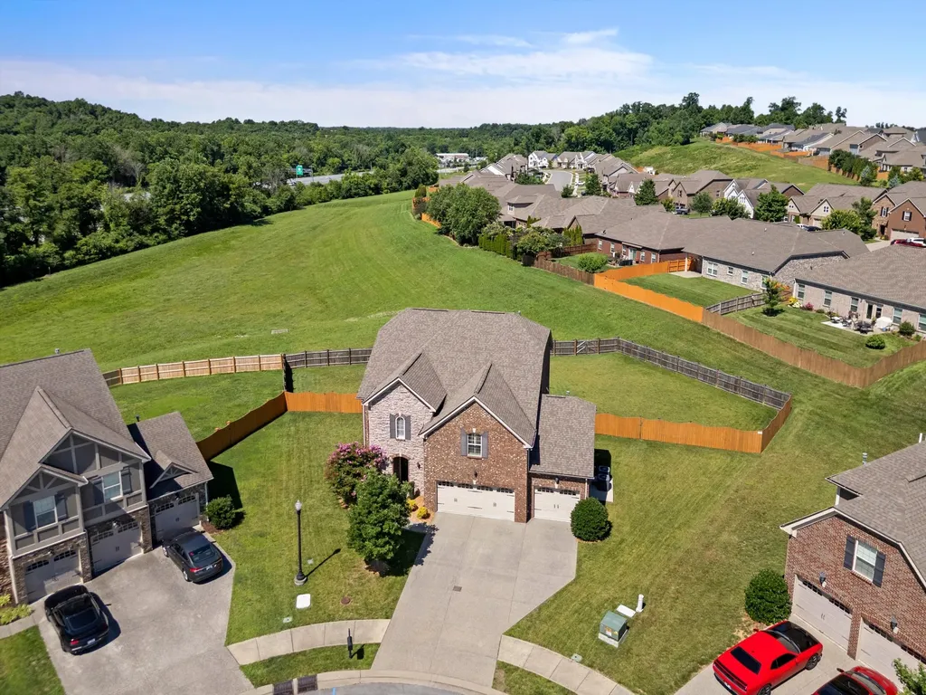 995 Waterstone Drive Lebanon TN 37090