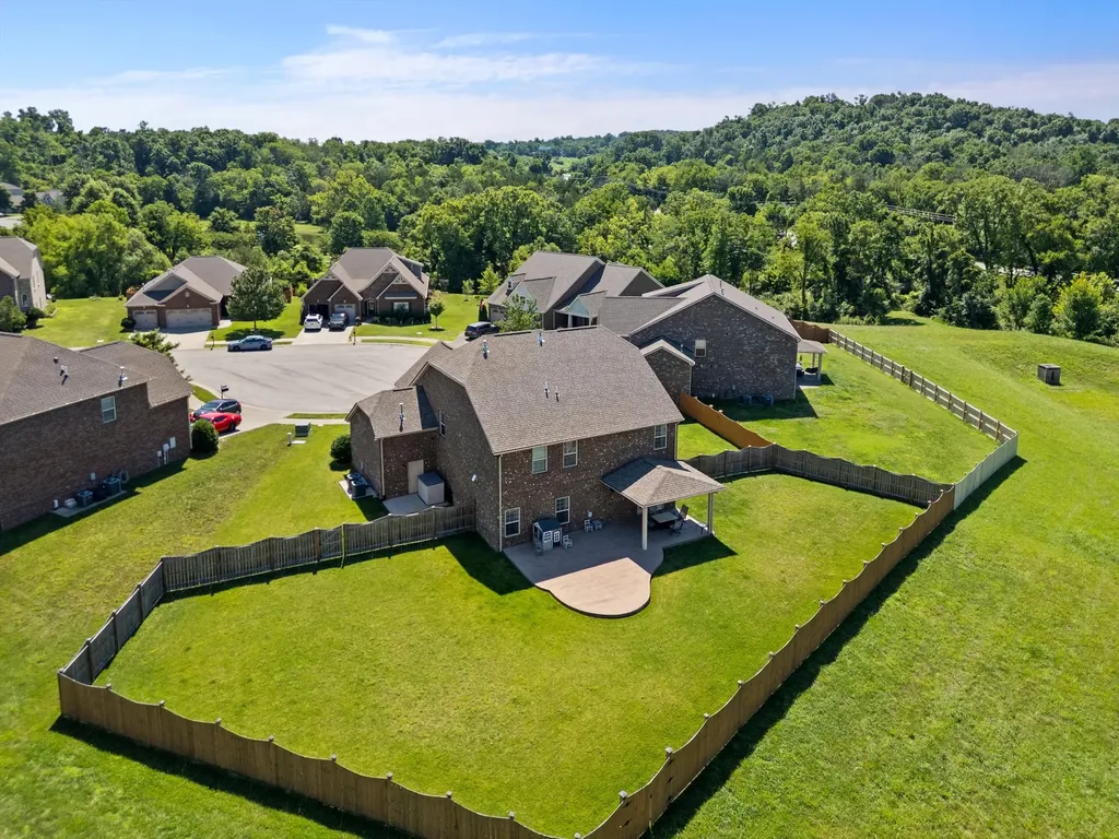 995 Waterstone Drive Lebanon TN 37090
