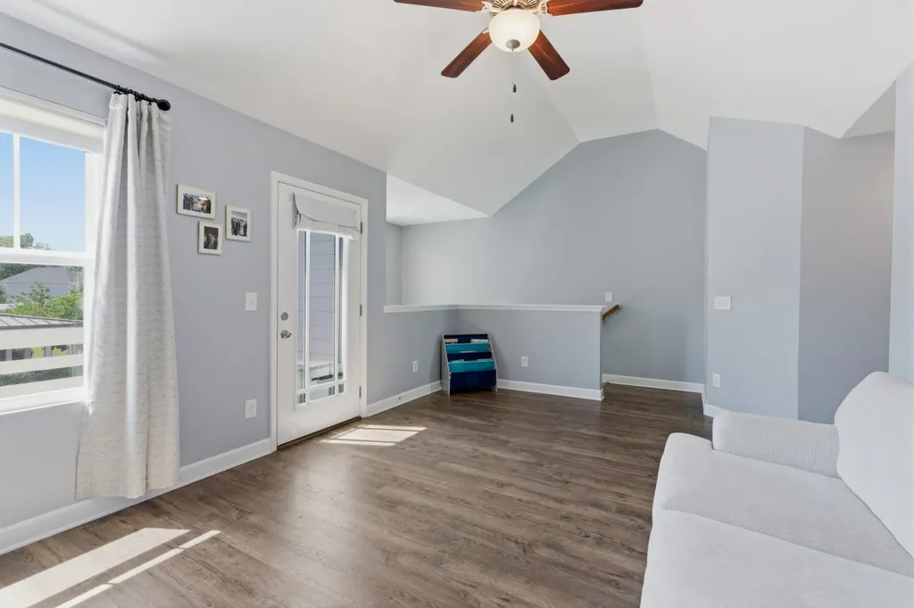 2004 French Bayou Lane Hendersonville TN 37075