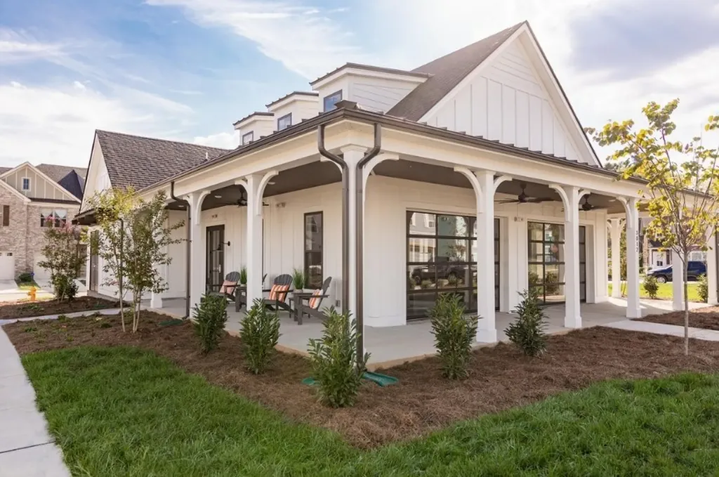 2004 French Bayou Lane Hendersonville TN 37075
