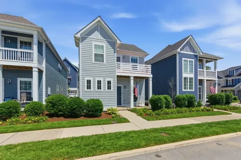 2004 French Bayou Lane Hendersonville TN 37075